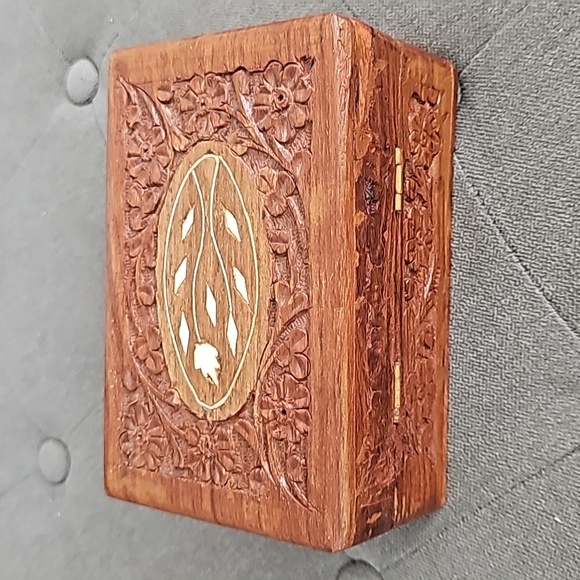 Trinket Stash Box - Picture 3 of 7